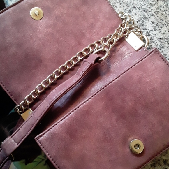 BCBG - Picture 5 of 5